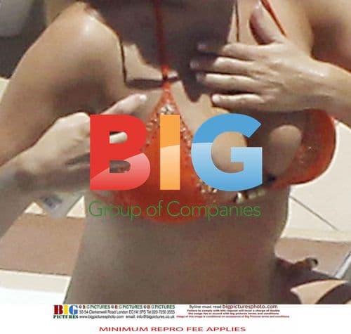 Kelly Brook and Danny Cipriani Poolside in USA