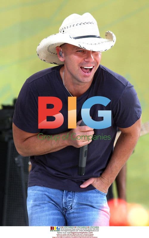 Kenny Chesney performs in Central Park