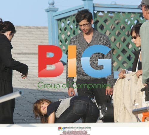 Sheane Grimes filming 90210 in Santa Monica