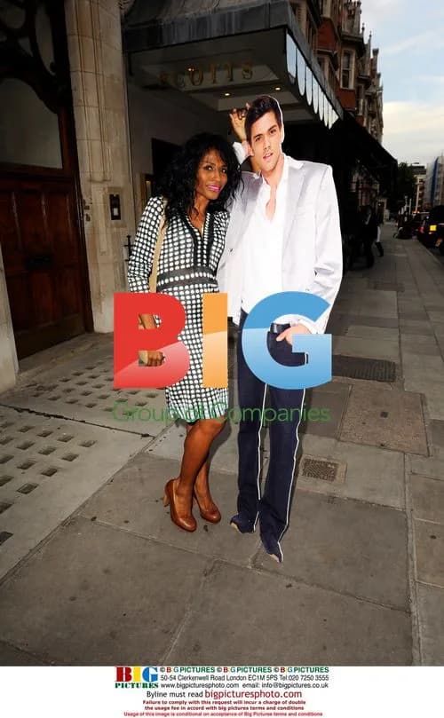 Sinitta takes break from X Factor filming
