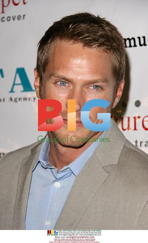 Jason Lewis at Much Love Animal Rescue event