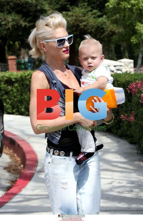 Gwen Stefani and son Zuma at park