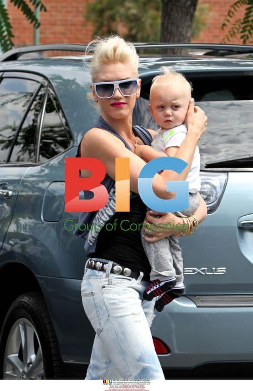 Gwen Stefani and son Zuma out shopping