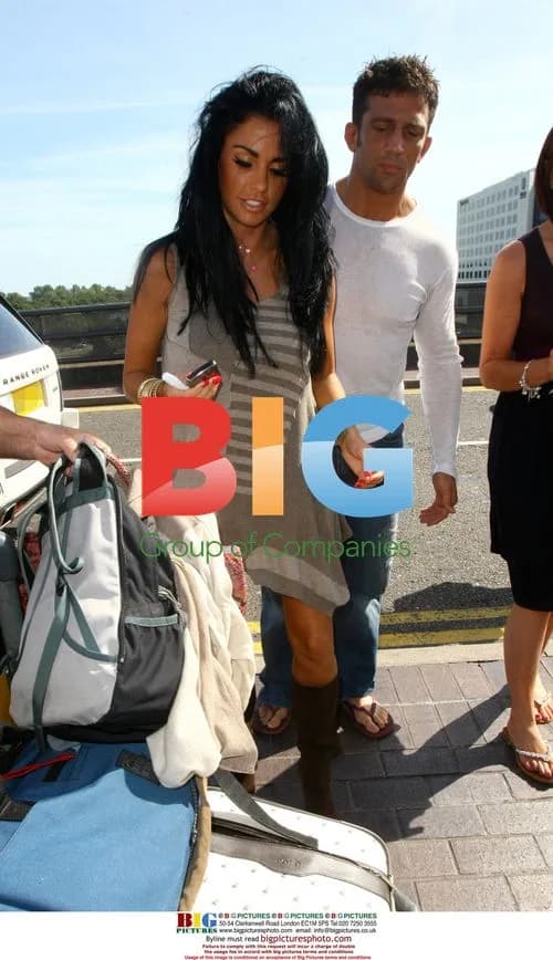 Katie Price and Alex Reid Depart for Spain