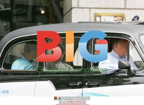 Aussie cricketers load up on beer after Ashes loss