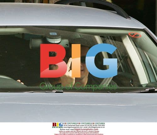 Australian team loads up on beer after Ashes loss