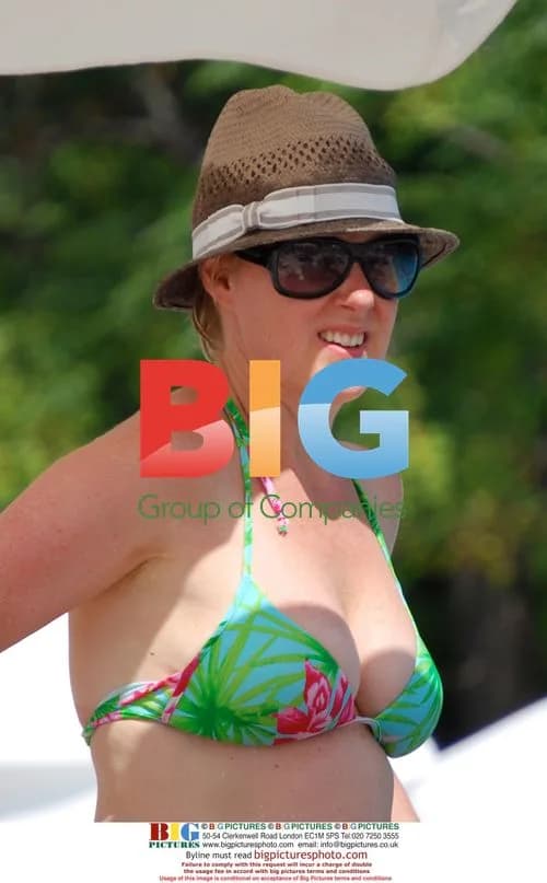 Corrie Actress Sally Whittaker on Holiday