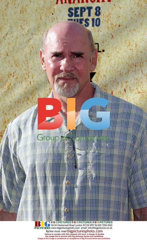 Mitch Pileggi attends "Sons of Anarchy" premiere