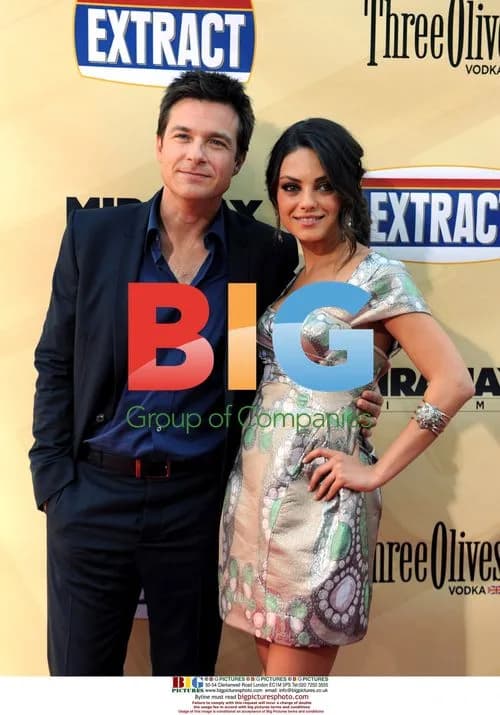 Justin Bateman and Mila Kunis at "Extract" premiere