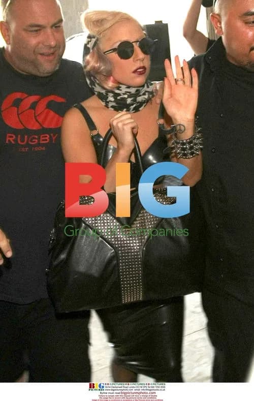 Lady Gaga Arrives at Hotel in LA