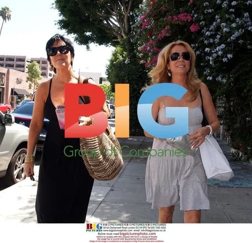 Kris Jenner and Kathy Lee Gifford Shopping