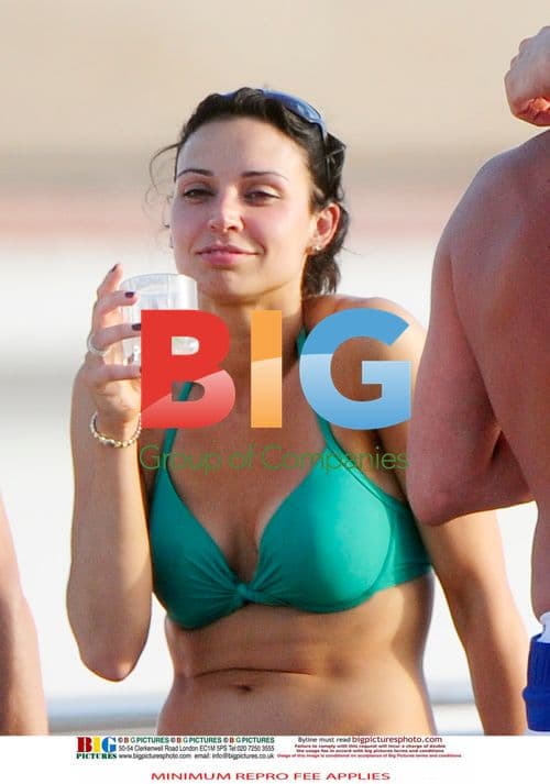 Christine Bleakley gets cosy with Strictly dancers