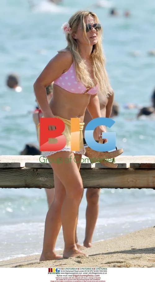 Geri Halliwell on Holiday in France