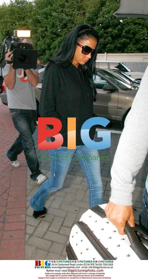 Shy Katie Price and Andrew Gould at Airport