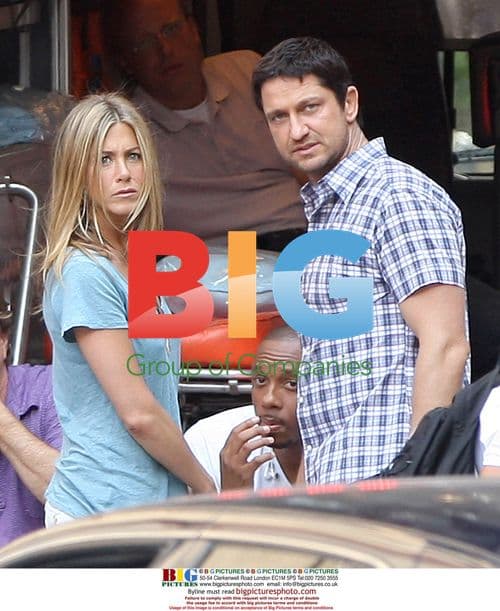 Jennifer Aniston and Gerard Butler on 'The Bounty' film set
