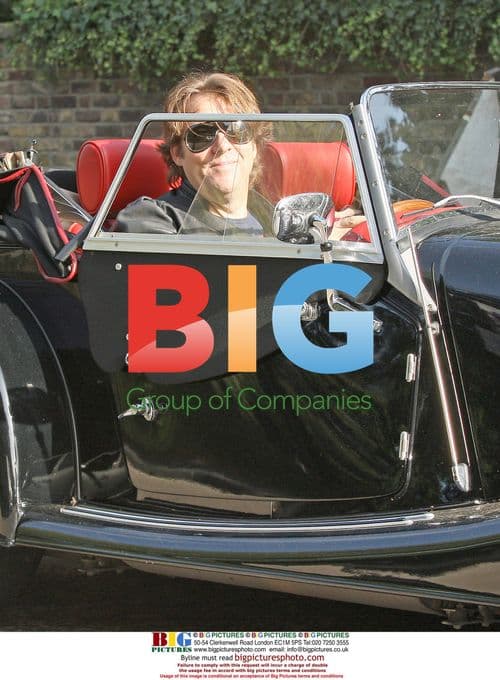 Jonathan Ross driving his Morgan V8