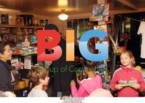 Obama Buys Snacks at Alley's General Store