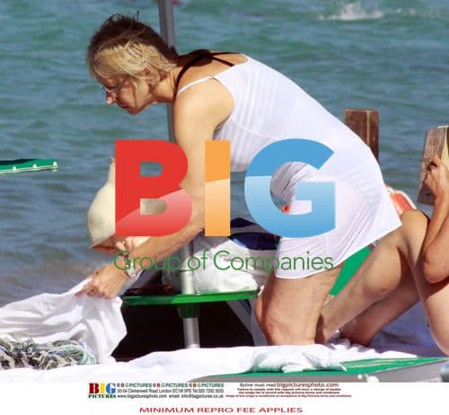 Helen Mirren Sunbathing in Italy