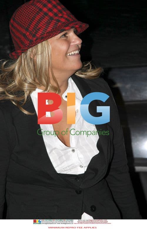 Kerry Katona Picks Up Kids From School