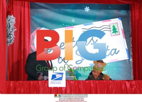 Muppets Kick Off Holiday Mail Season