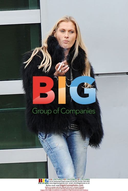 Jeremy Kyle and wife Carla at Manchester airport