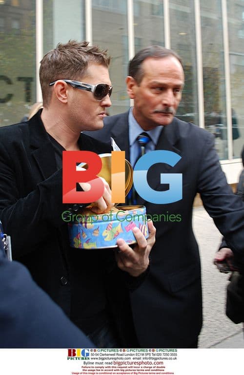 Michael Buble signing autographs in NYC