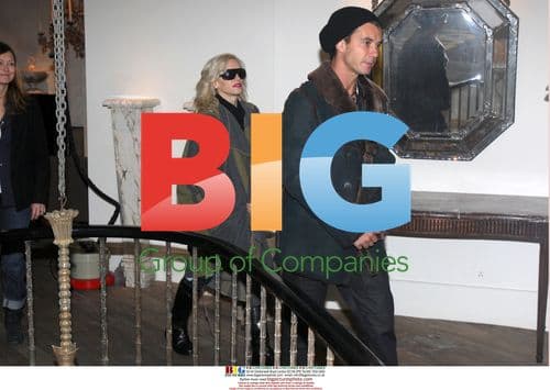 Gwen Stefani and Gavin Rossdale Shopping in London