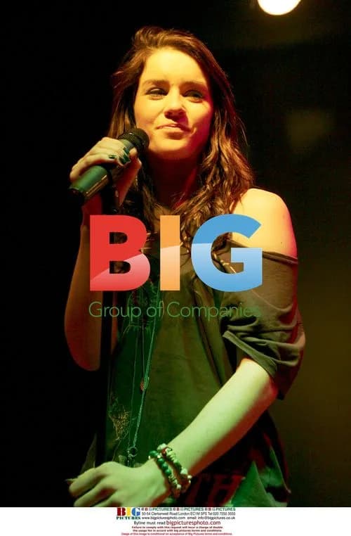 Lucie Jones Performs at Chicago Rock Cafe