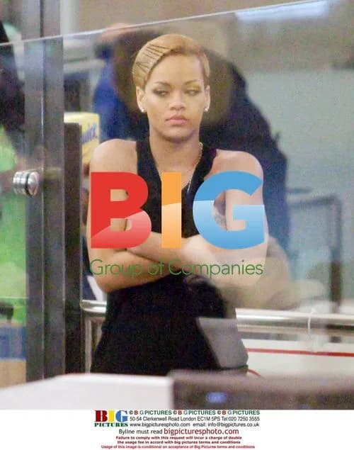 Rihanna undergoes security check at LAX