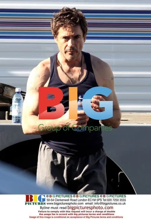 Robert Downey Jr. Practices Kung Fu