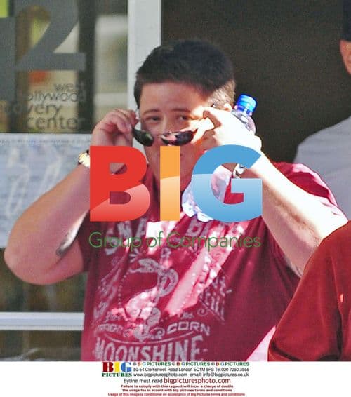 Chaz Bono leaves recovery center