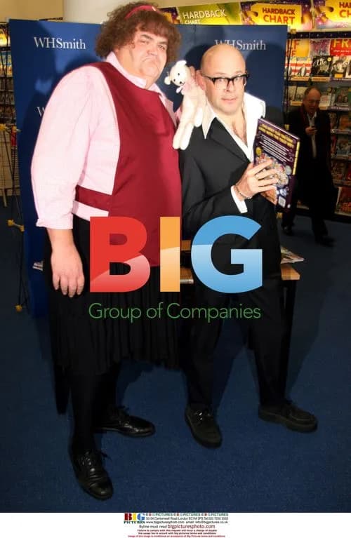 Harry Hill Book Signing in Manchester