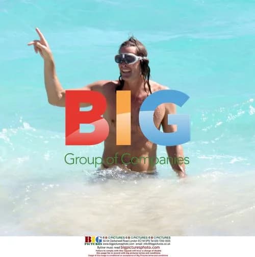 Kristin Davis on Saint-Barthelemy vacation