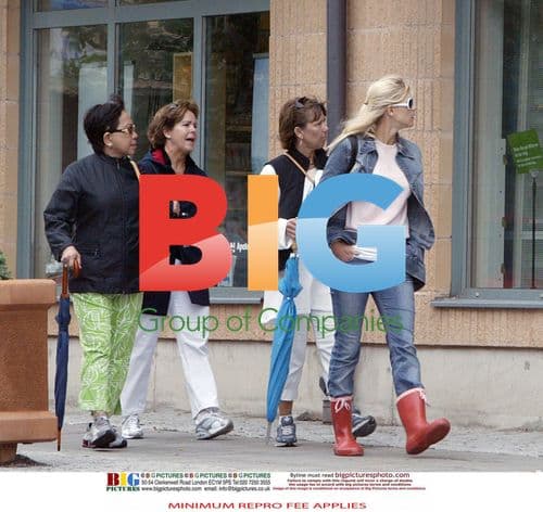 Tiger Woods' wife and mother-in-law in Sweden