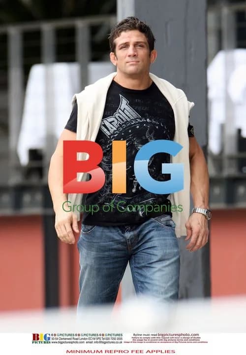 Alex Reid Contemplates Future After Breakup
