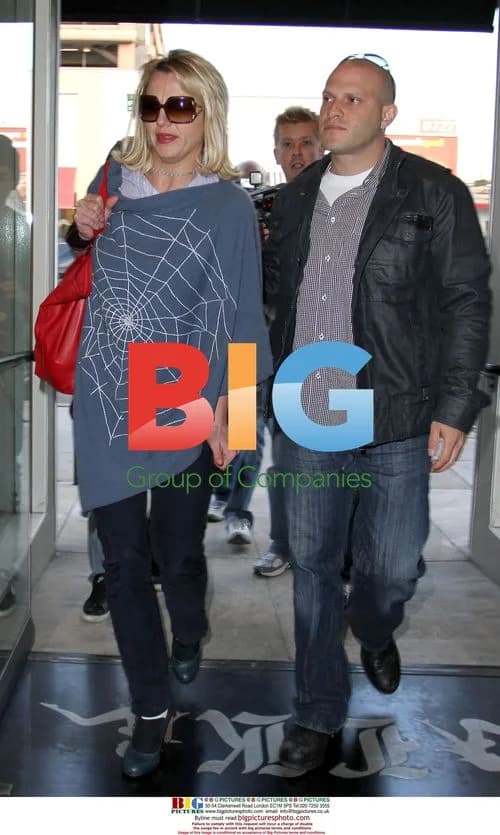 Britney Spears Shopping on Robertson Blvd