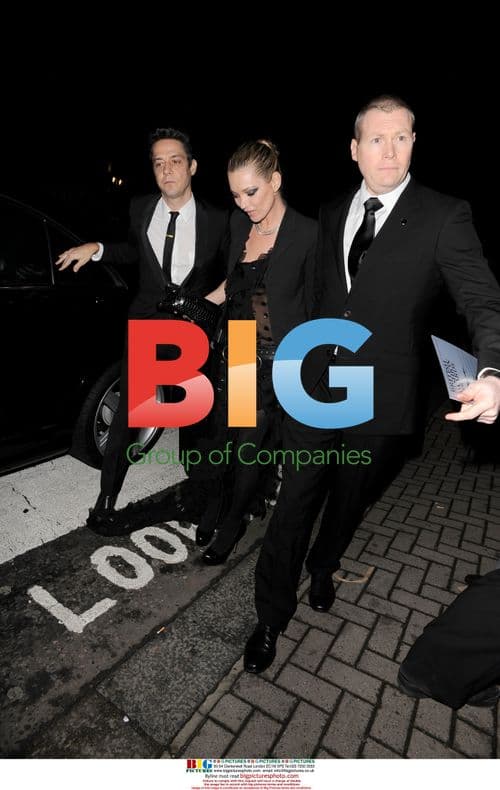 Kate Moss and Jamie Hince at British Fashion Awards 2009