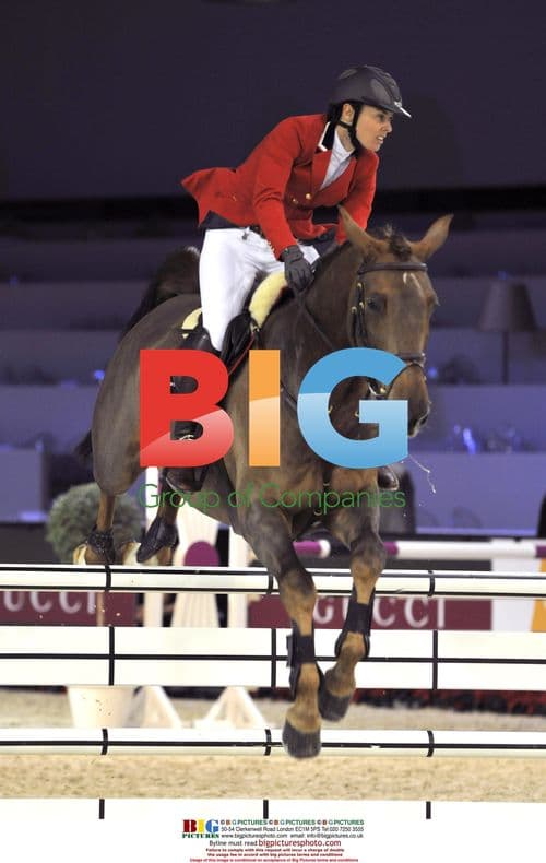 Martina Hingis training at Gucci Masters