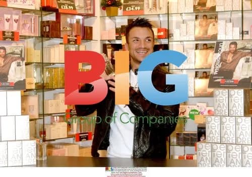 Peter Andre Attends Perfume Signing