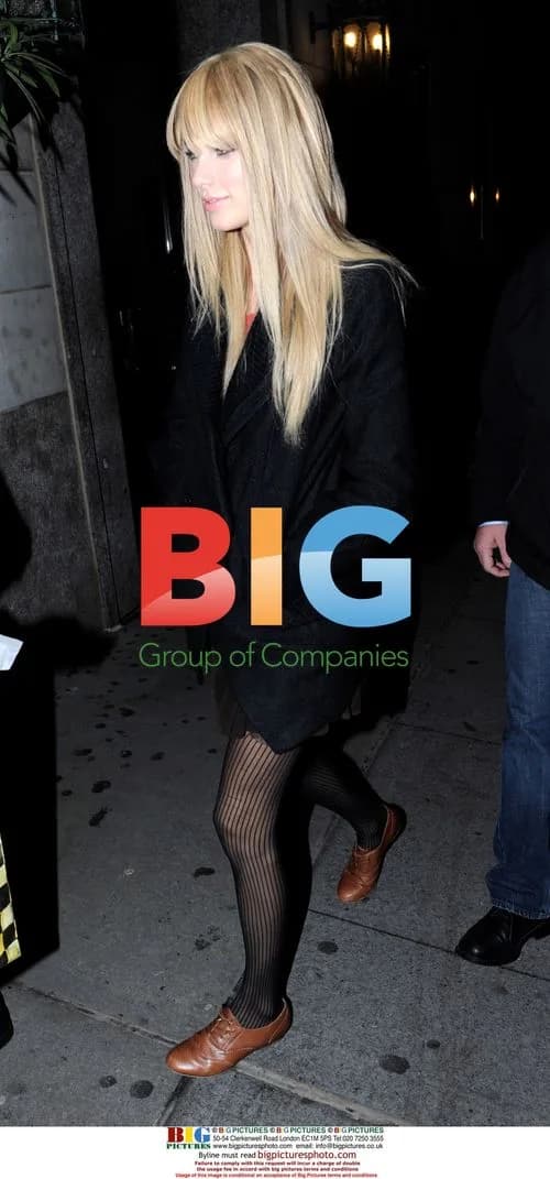 Taylor Swift Spotted with New Hairstyle