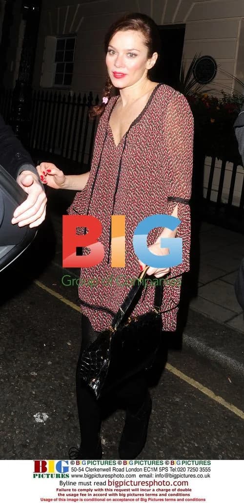 Anna Friel Leaves Theatre Royal, London