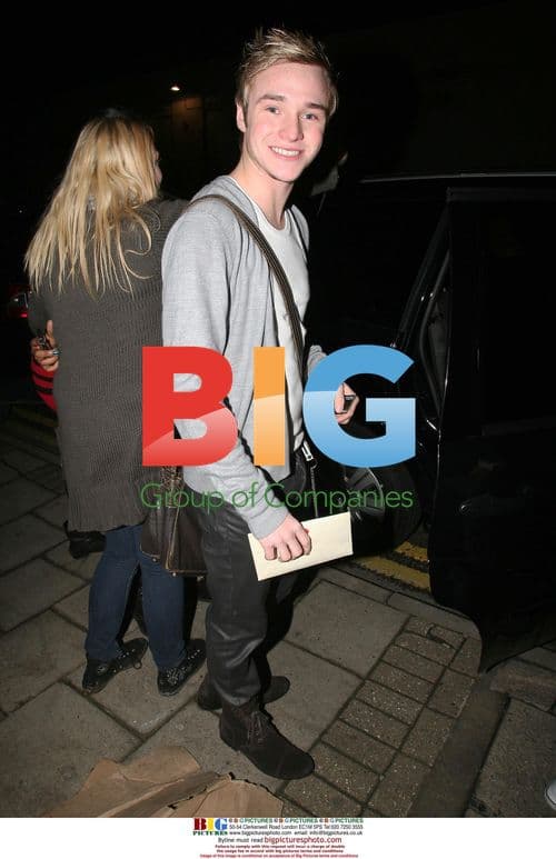 Lloyd Daniels Leaves Studio After Rehearsal