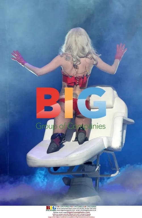 Lady Gaga Performs in Vancouver