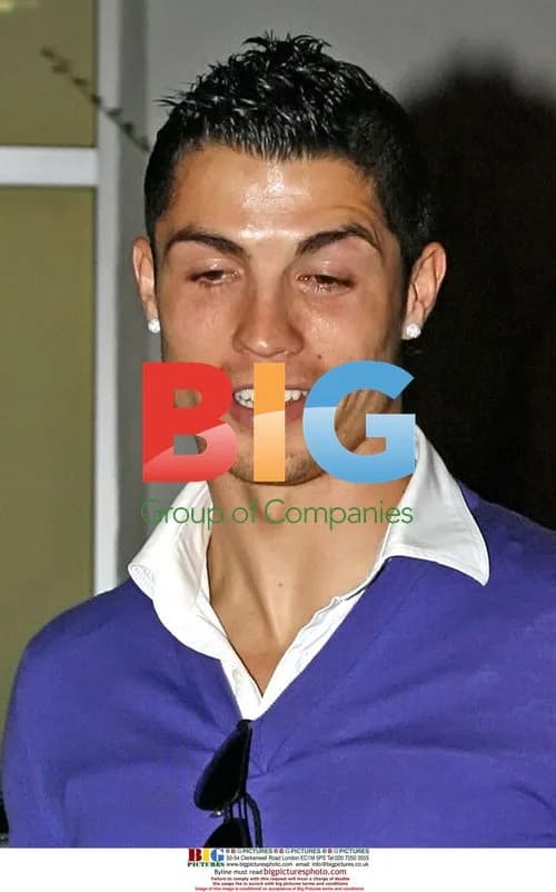 Cristiano Ronaldo visits children's hospital