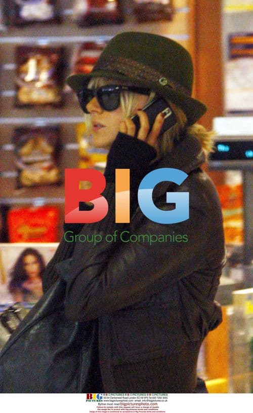 Kimberly Stewart arrives at LAX from London