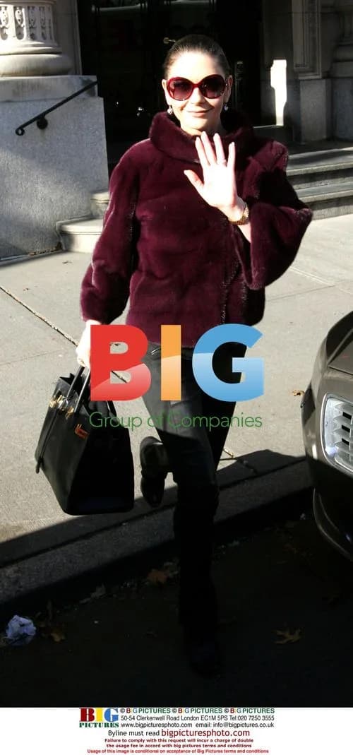 Catherine Zeta-Jones Leaving NYC Apartment