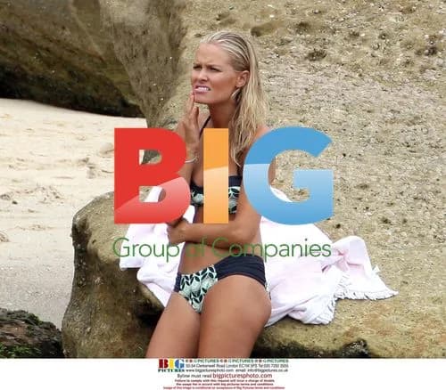 Model Lara Bingle's Tamarama Beach Photoshoot