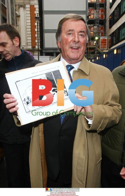 Terry Wogan Leaves BBC Radio 2