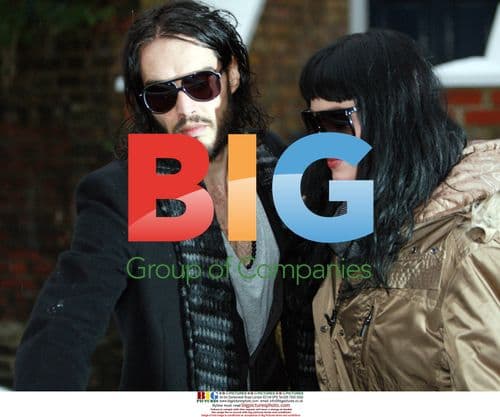 Russell Brand and Katy Perry kissing in East London