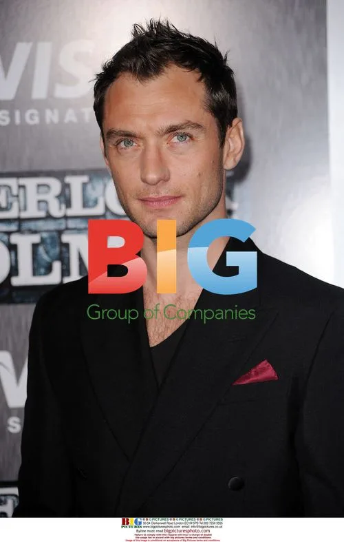 Jude Law at 'Sherlock Holmes' Premiere